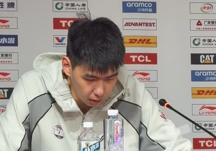球速体育链接-广州胜同曦发布会！徐昕反思失误+谈全明星话题，郭昊文总结不足