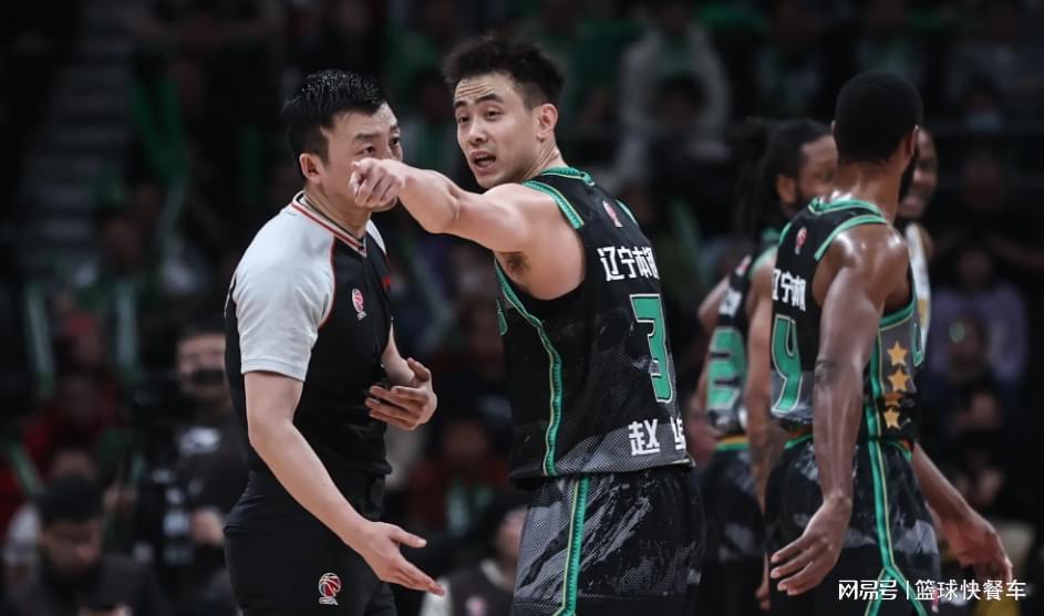 QIUSU Sports官方站-CBA一夜两大悲剧！辽篮14分大逆转落败：广州拒绝同曦18分逆袭