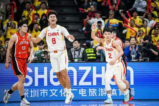 球速体育链接-晚上10点官宣！中国男篮公布21人名单：赵睿、徐杰领衔，周琦落选